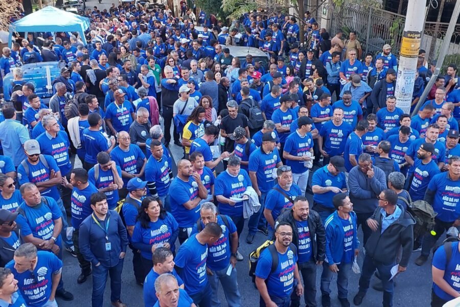 20250617_142323-scaled-900x600 Data Base 2025