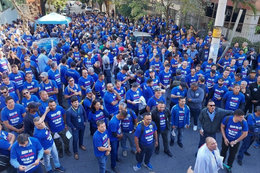 20250617_142333-scaled-900x600 Data Base 2025