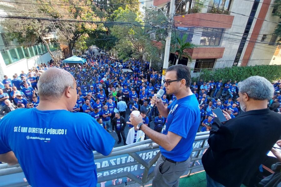 20250617_142912-scaled-900x600 Data Base 2025