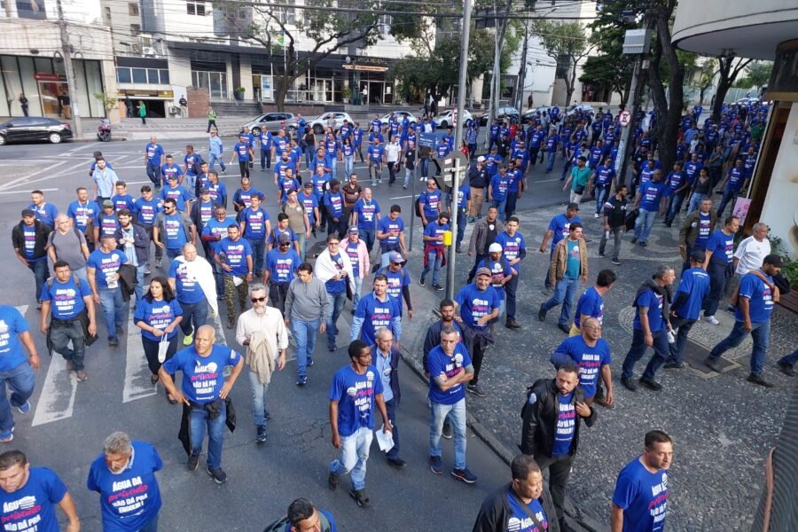 20250617_154414-scaled-900x600 Data Base 2025