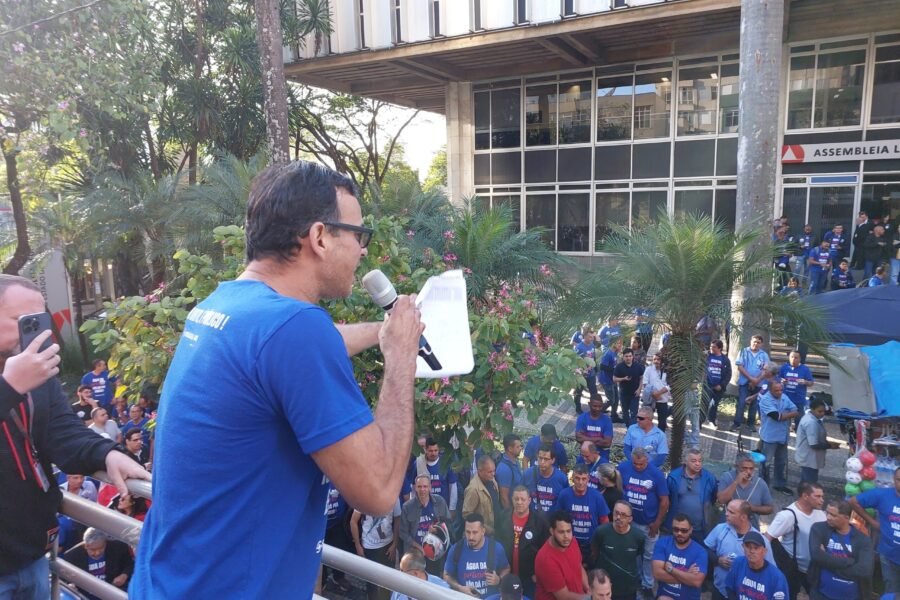 20250617_155741-scaled-900x600 Data Base 2025