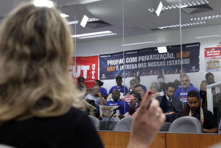 ASSEMBLEIA VOLTA A DISCUTIR PEC DO CALA A BOCA NA SEGUNDA, DIA 30/JUN