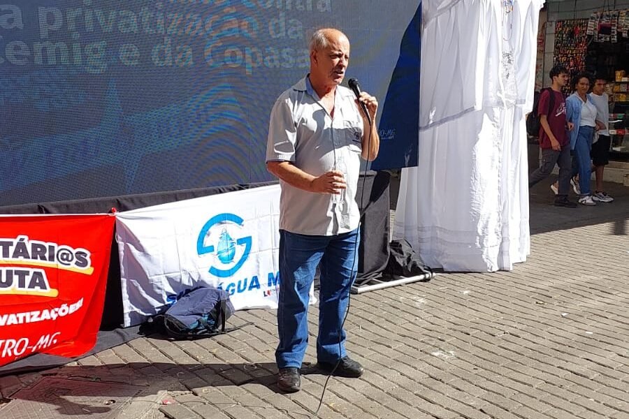 WhatsApp-Image-2025-07-30-at-15.28.07-900x600 AULA PÚBLICA FORTALECE LUTA CONTRA PRIVATIZAÇÃO DA COPASA E DA CEMIG